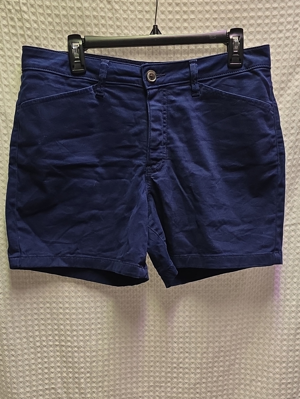 St. John's Bay Women's 5" Navy Shorts